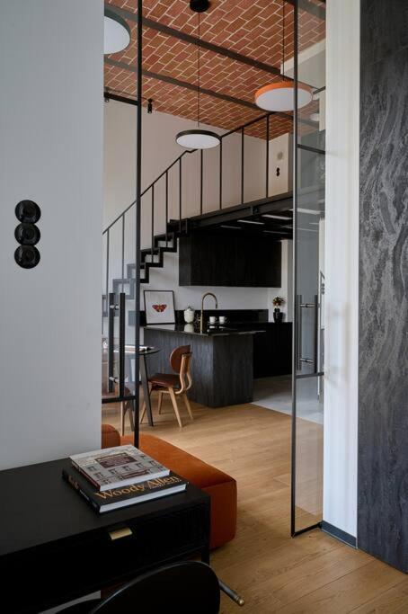 Loft Industrialny Przy Bulwarze Staromiejskim Apartman Wrocław Kültér fotó