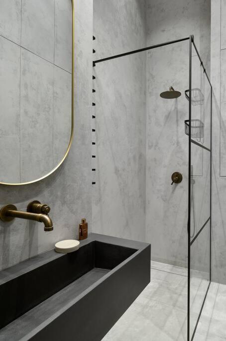 Loft Industrialny Przy Bulwarze Staromiejskim Apartman Wrocław Kültér fotó